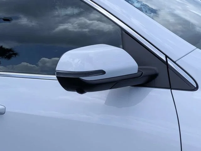 New 2026 Summit White Buick Preferred image 10