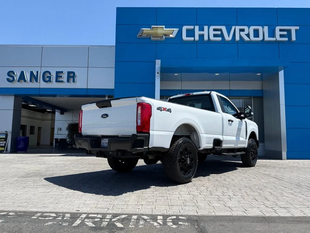 Used 2023 White Ford XL image 8