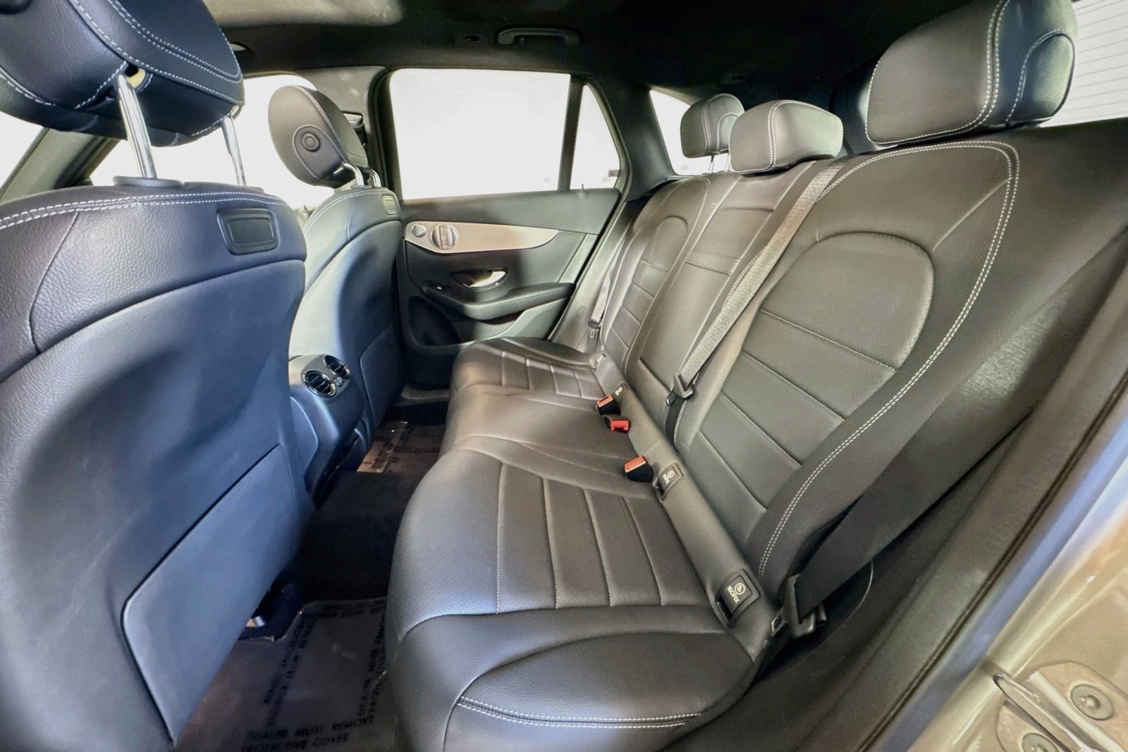 Used 2019 Mojave Silver Metallic Mercedes-Benz GLC 300 image 23