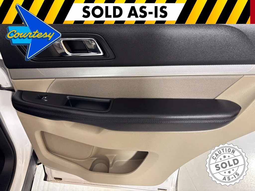 Used 2018 White Ford Base image 17
