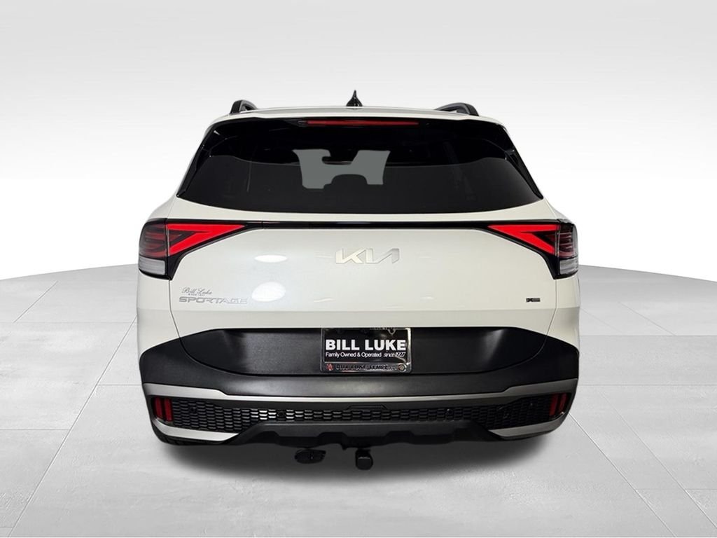 Used 2023 Snow White Pearl Kia X-Line Prestige image 8