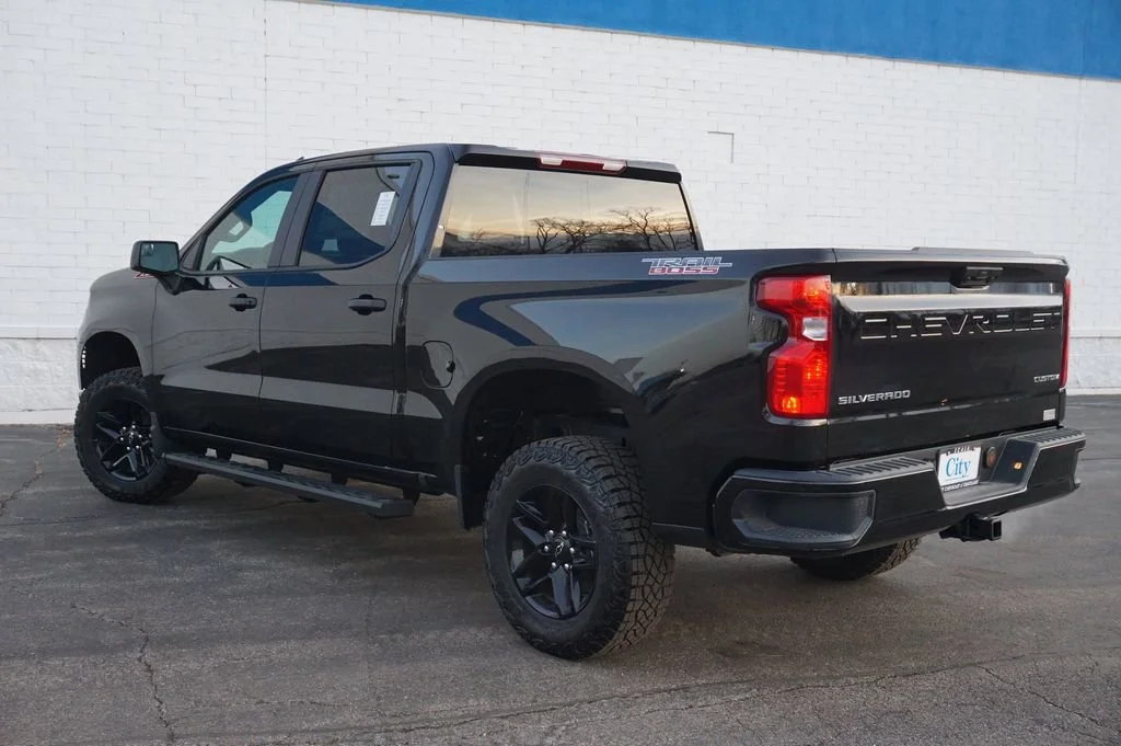 2026 Chevrolet Silverado 1500 Custom Trail Boss - Photo 8