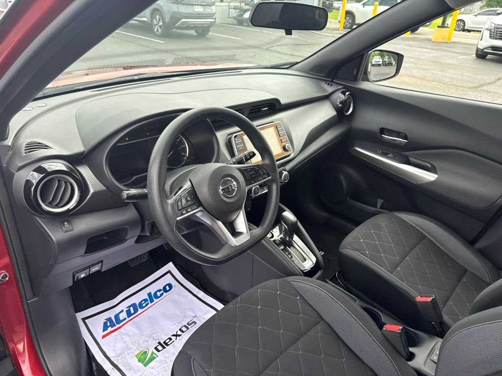 Used 2019 Red Nissan SV image 11
