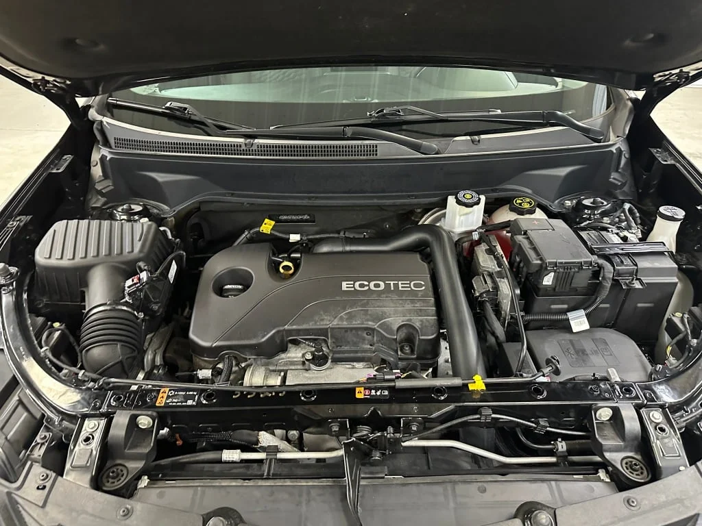 Used 2018 MOSAIC BLACK METALLIC Chevrolet LT image 36