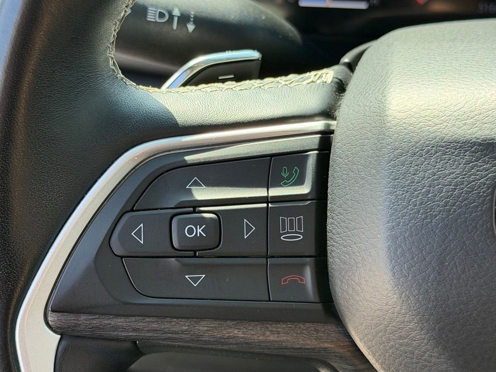 Used 2021 White Jeep Limited image 16