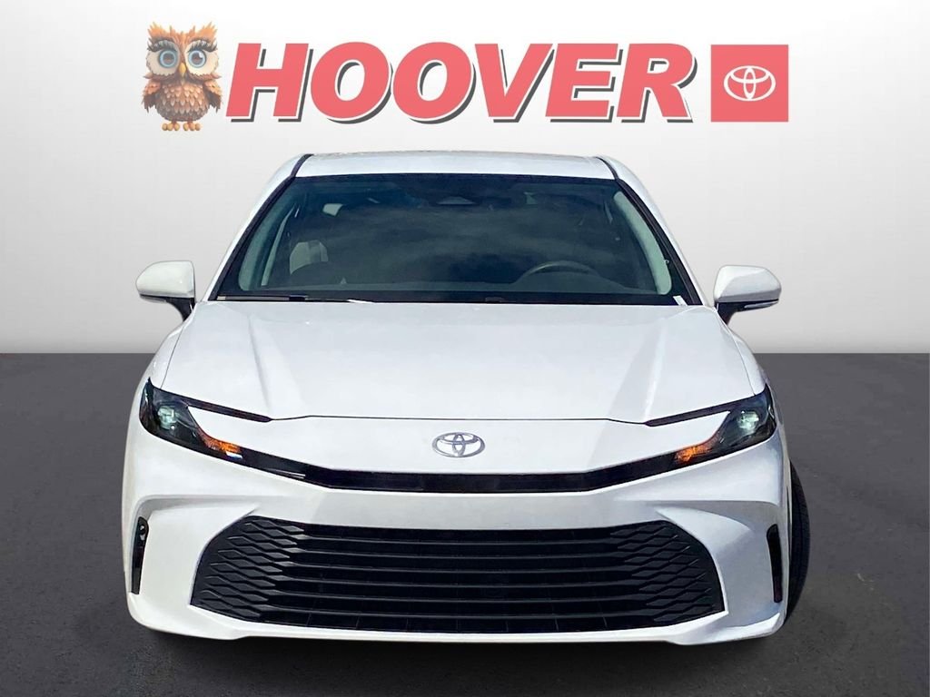 Used 2025 White Toyota LE image 5