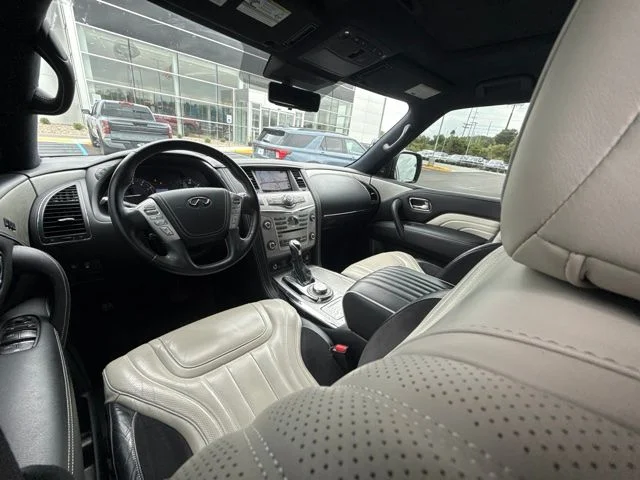 Used 2019 Anthracite Gray INFINITI Limited image 10