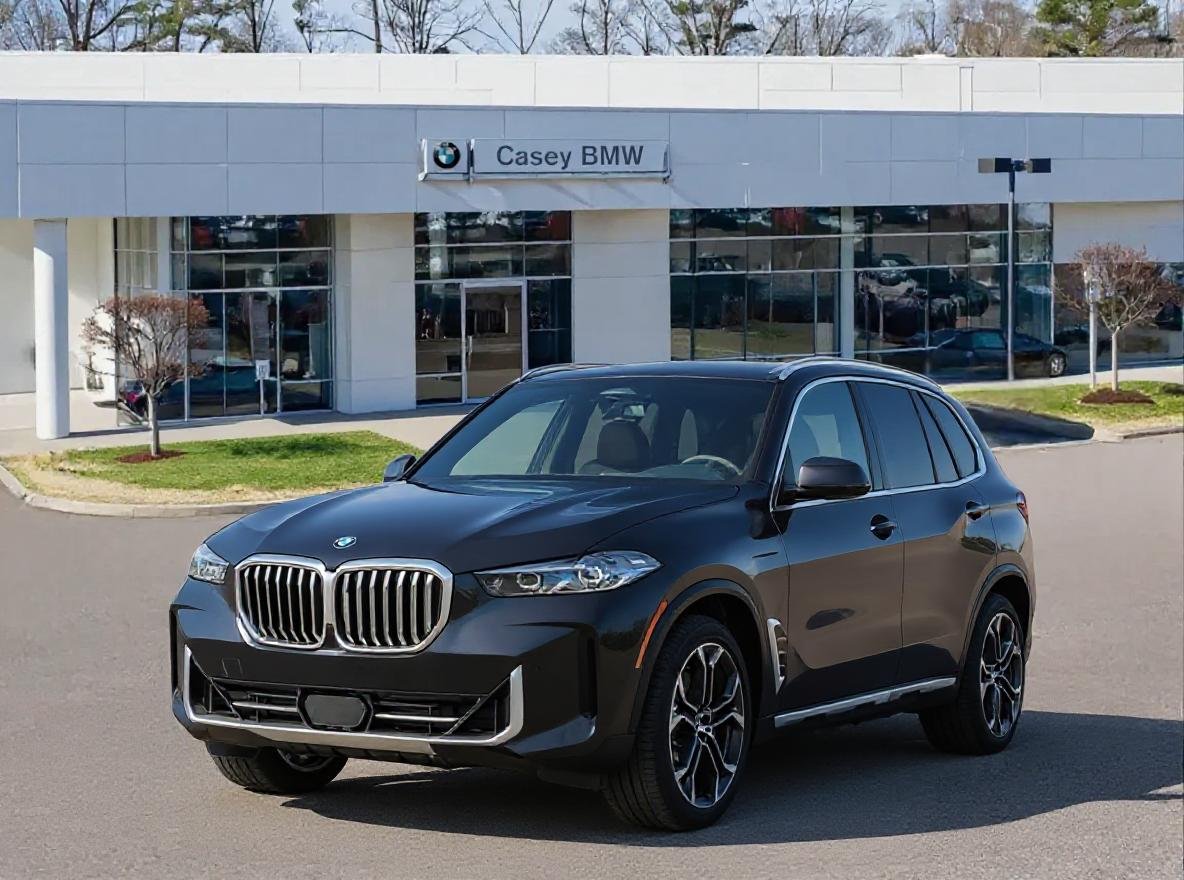 2026 BMW X5 xDrive50e's photo