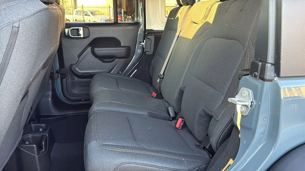2026 Jeep Wrangler 4-Door Willys - Photo 17