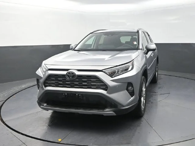 Used 2021 Silver Toyota Limited image 2