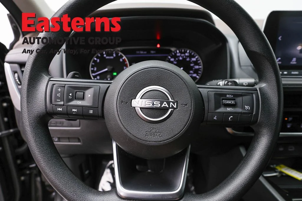 Used 2023 Black Nissan S image 10