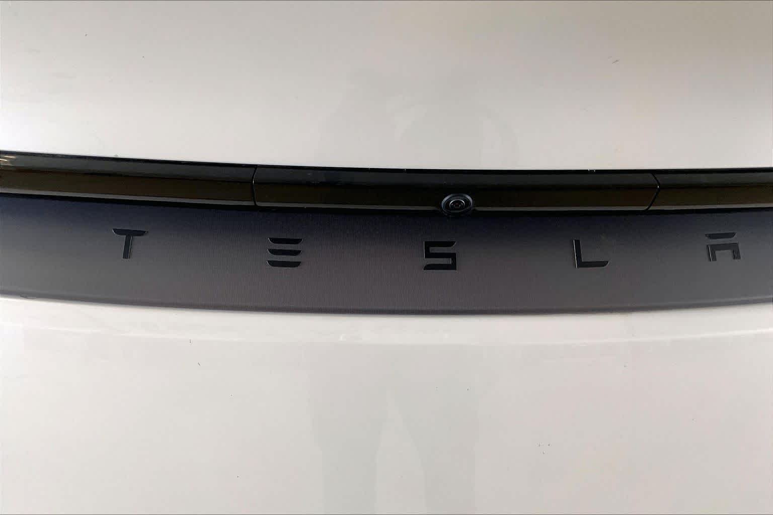Used 2026 Pearl White Multi-Coat Tesla  image 29