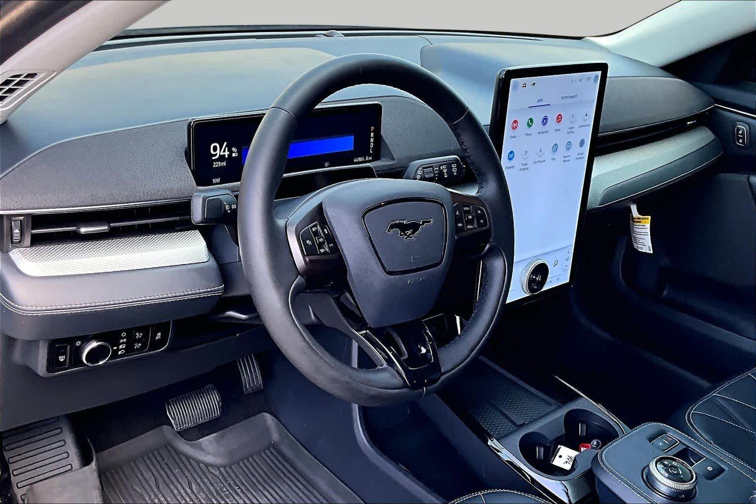 Certified Used 2023 Vapor Blue Metallic Ford Select image 17