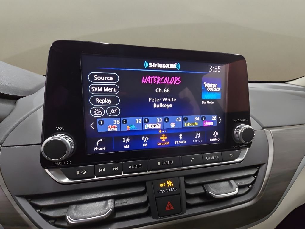 Used 2025 Red Nissan 2.5 SV image 24