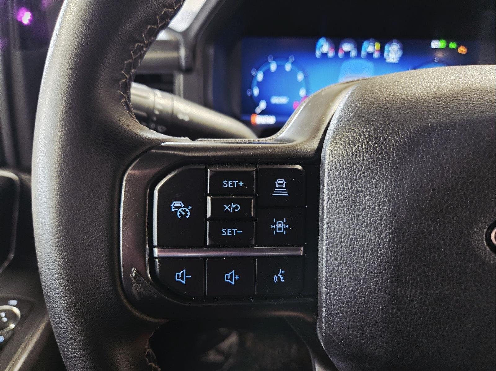 Used 2024 Blue Ford XLT image 17