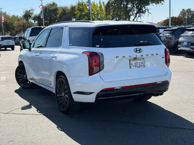 Used 2024 White Hyundai Calligraphy Night Edition image 9