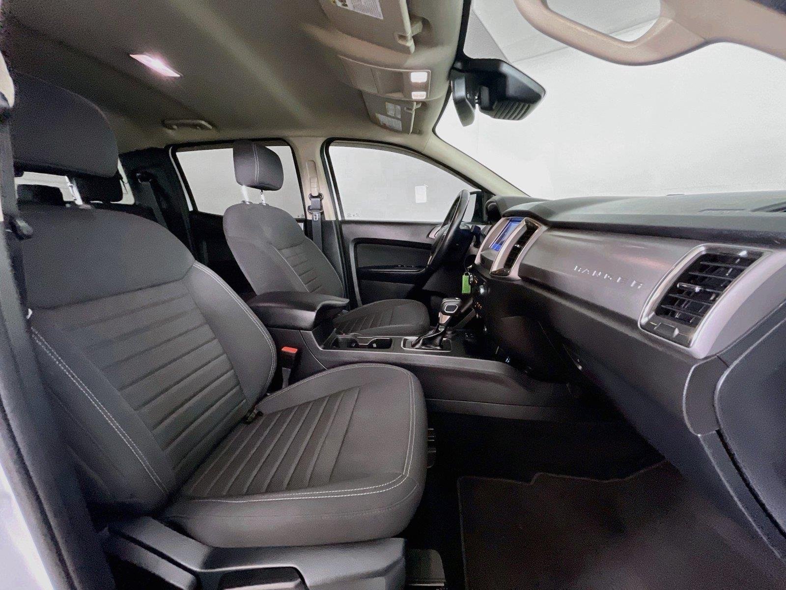 Used 2021 Oxford White Ford XLT image 28