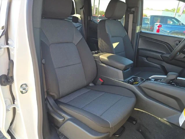 2026 Chevrolet Colorado Work Truck - Photo 15
