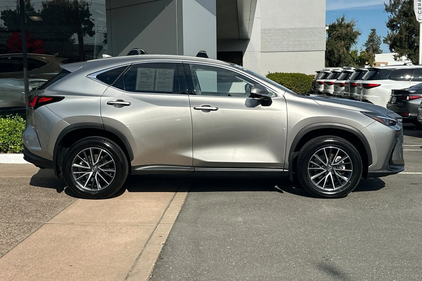 Certified Used 2025 ATOMIC SILVER Lexus 350h Premium image 3