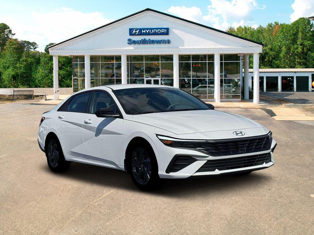 New 2026 White Hyundai SEL Sport Plus image 11