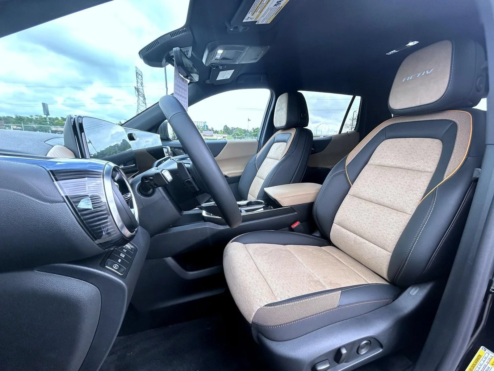 New 2026 Mosaic Black Metallic Chevrolet ACTIV image 12
