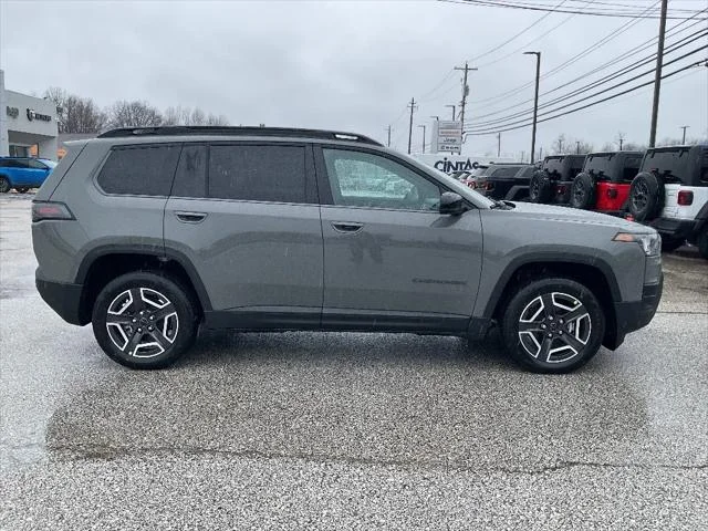 New 2026 Sting-Gray Clearcoat Jeep Limited image 4