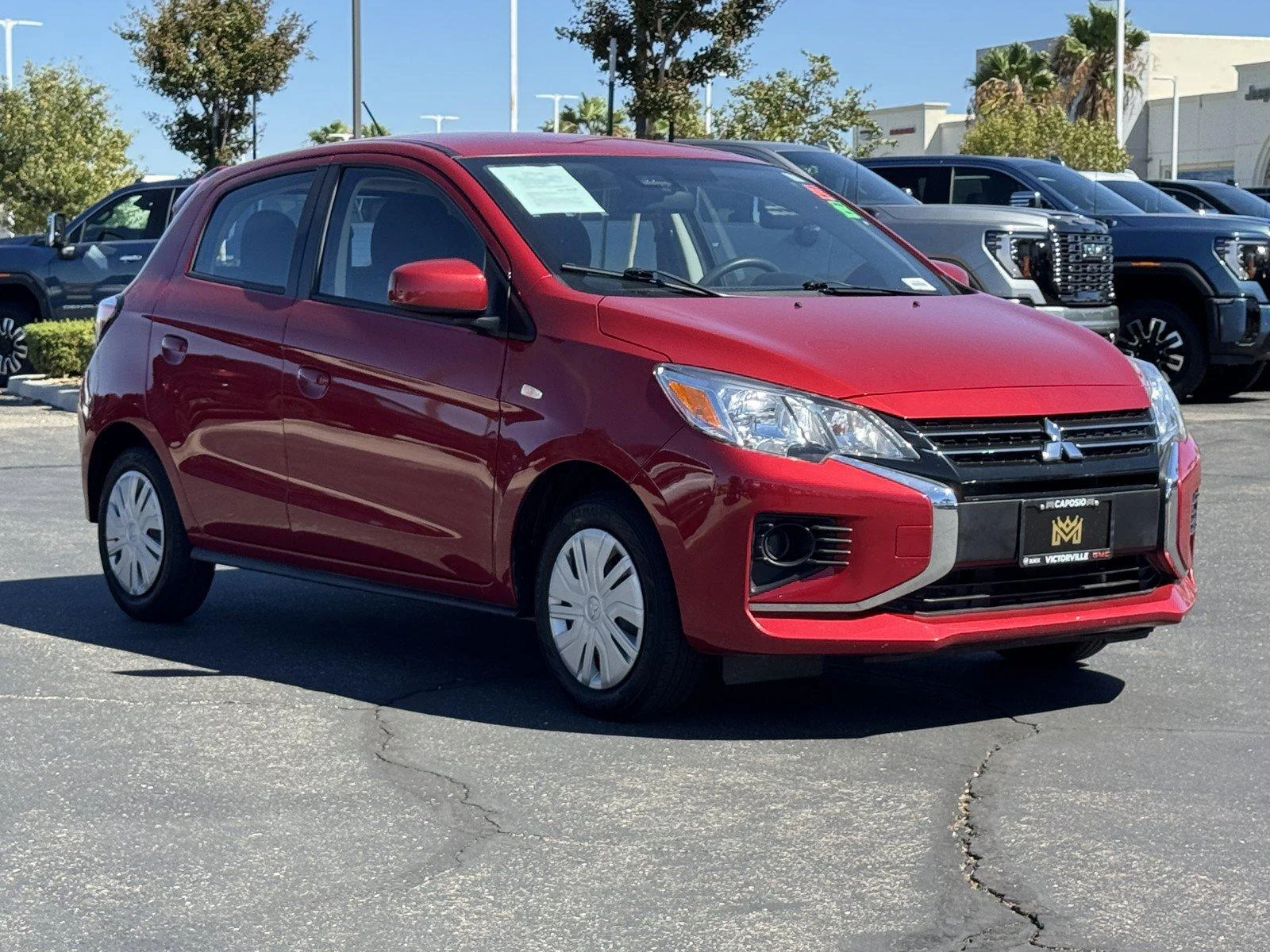 Used 2024  Mitsubishi ES image 1
