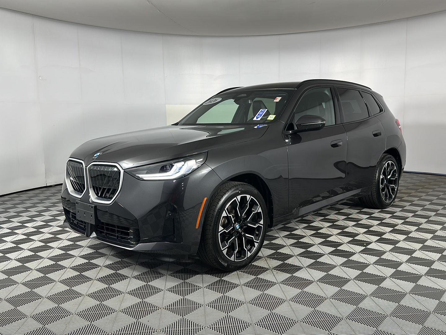 New 2026 Dark Graphite Metallic BMW 30 xDrive image 6