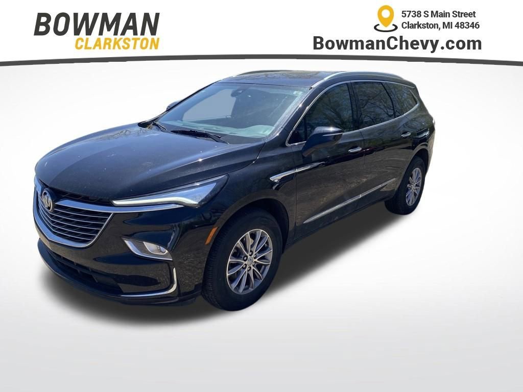 2024 Buick Enclave Essence's photo
