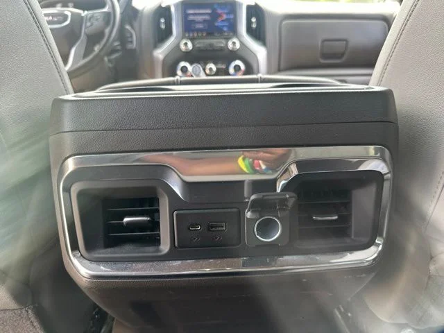 Used 2022 White GMC SLT image 24
