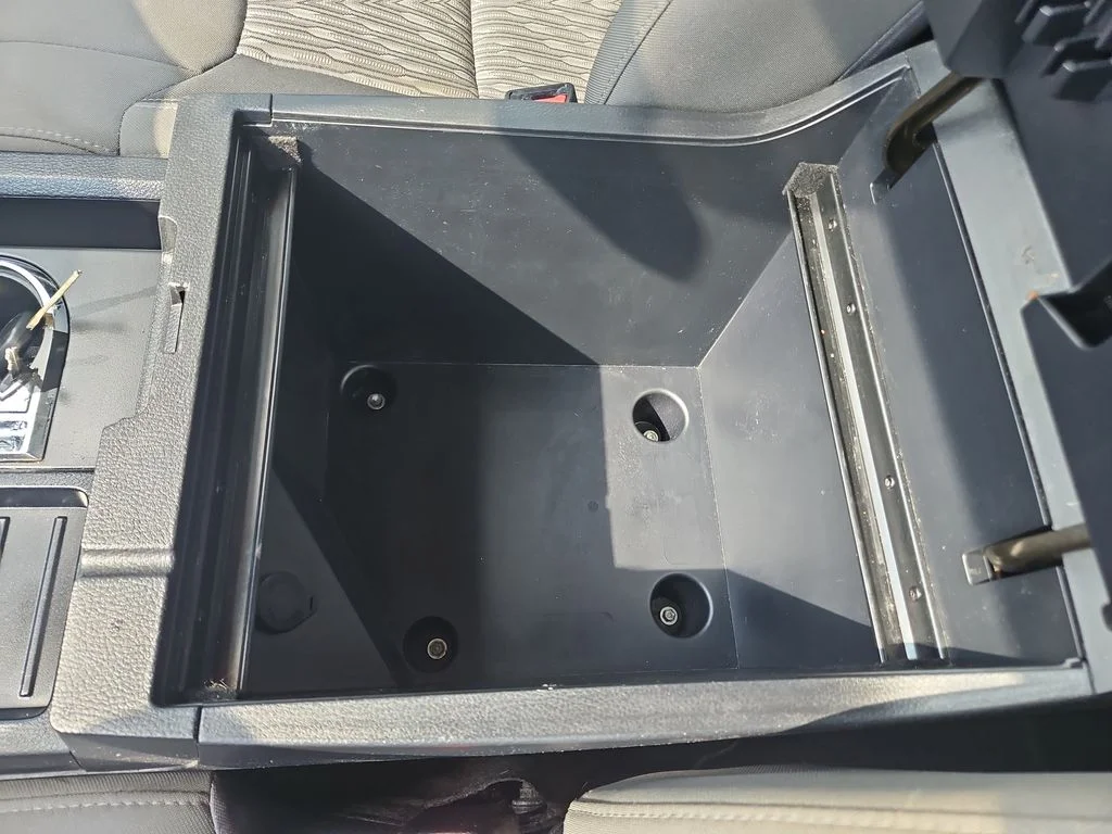 Used 2018 Red Toyota SR5 image 25