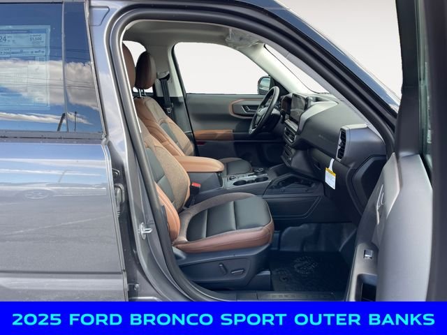 New 2025 Gray Ford Outer Banks image 15