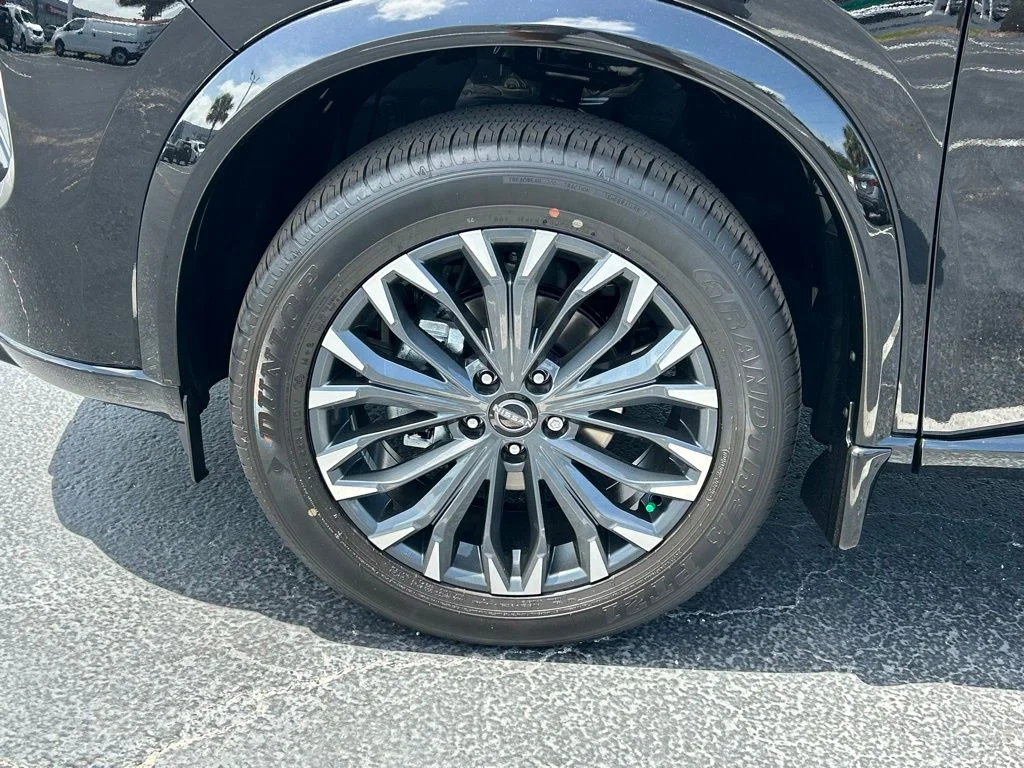 New 2026 Super Black Nissan Platinum image 58