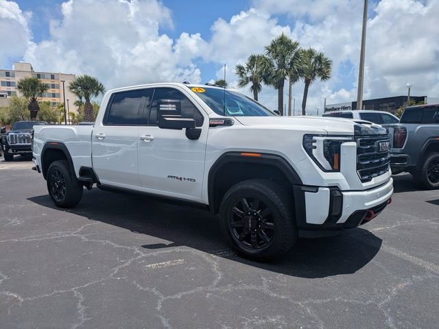2024 GMC Sierra 4WD Crew Cab Standard Box AT4's photo