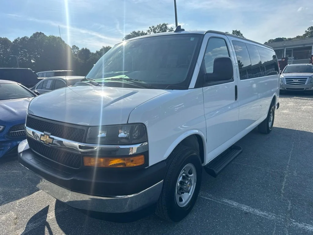 Used 2025 White Chevrolet LT image 1
