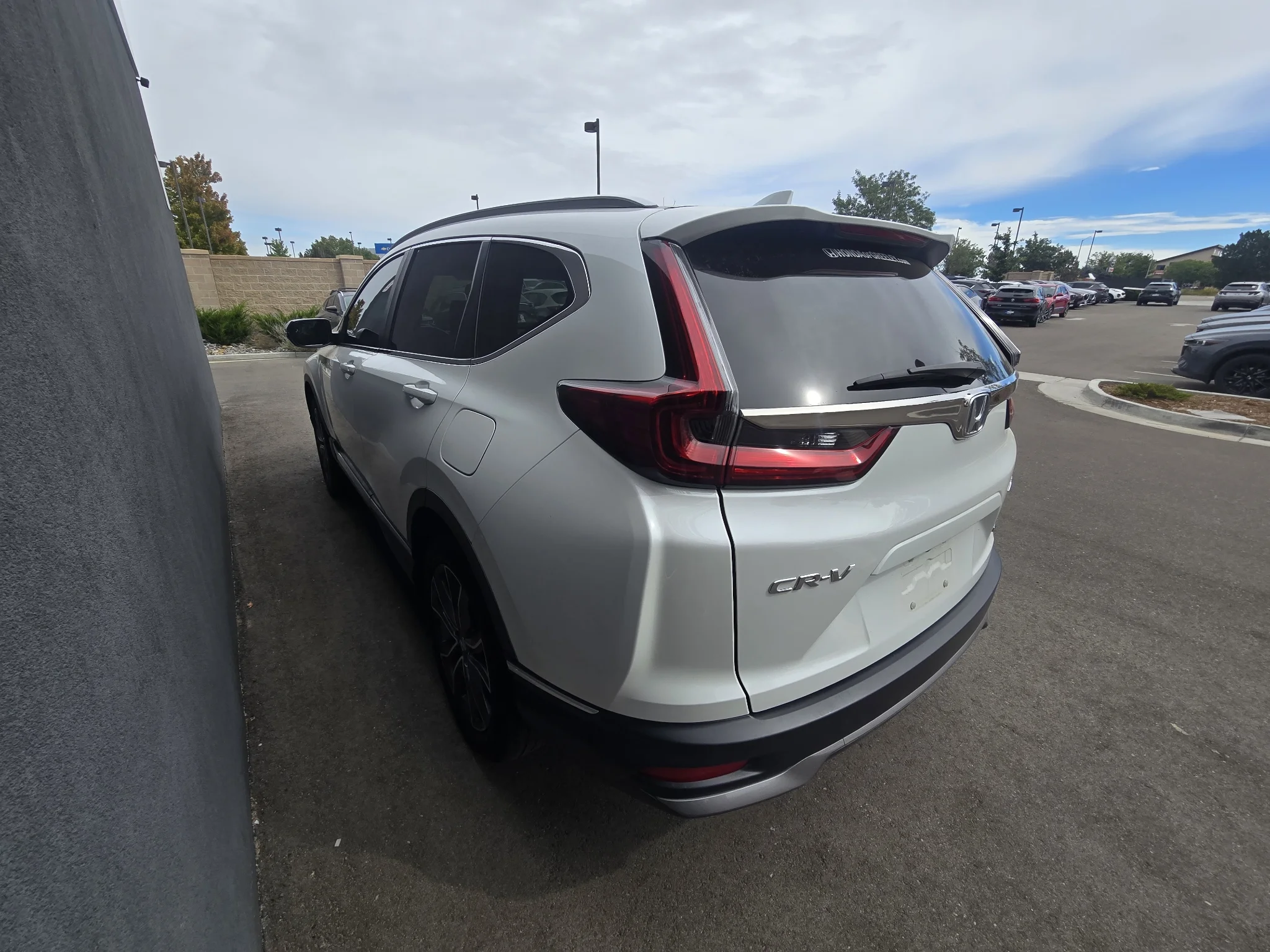 Used 2021 Platinum White Pearl Honda Touring image 12