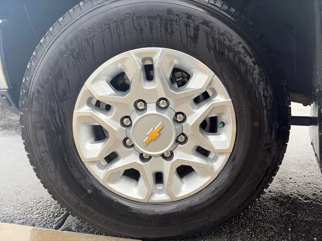 2025 Chevrolet Silverado 2500HD LTZ - Photo 32