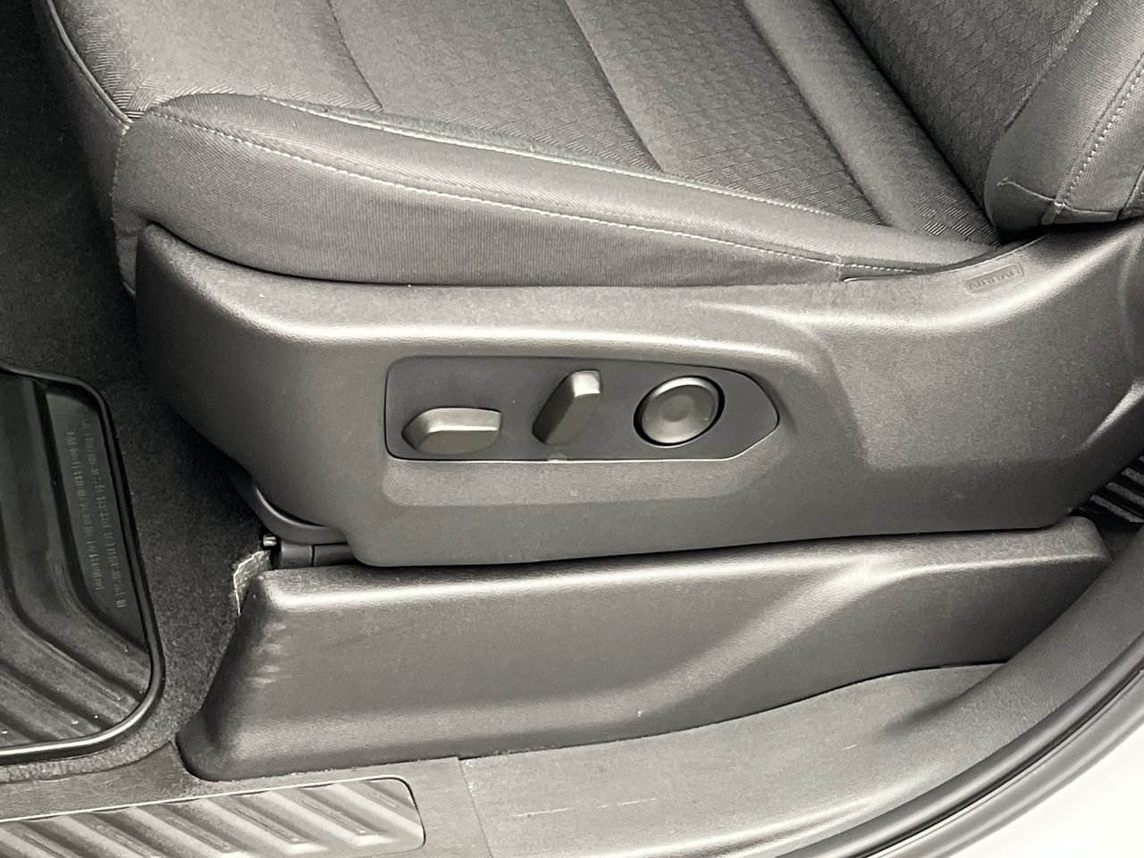 2026 Chevrolet Silverado 1500 Custom Trail Boss - Photo 10