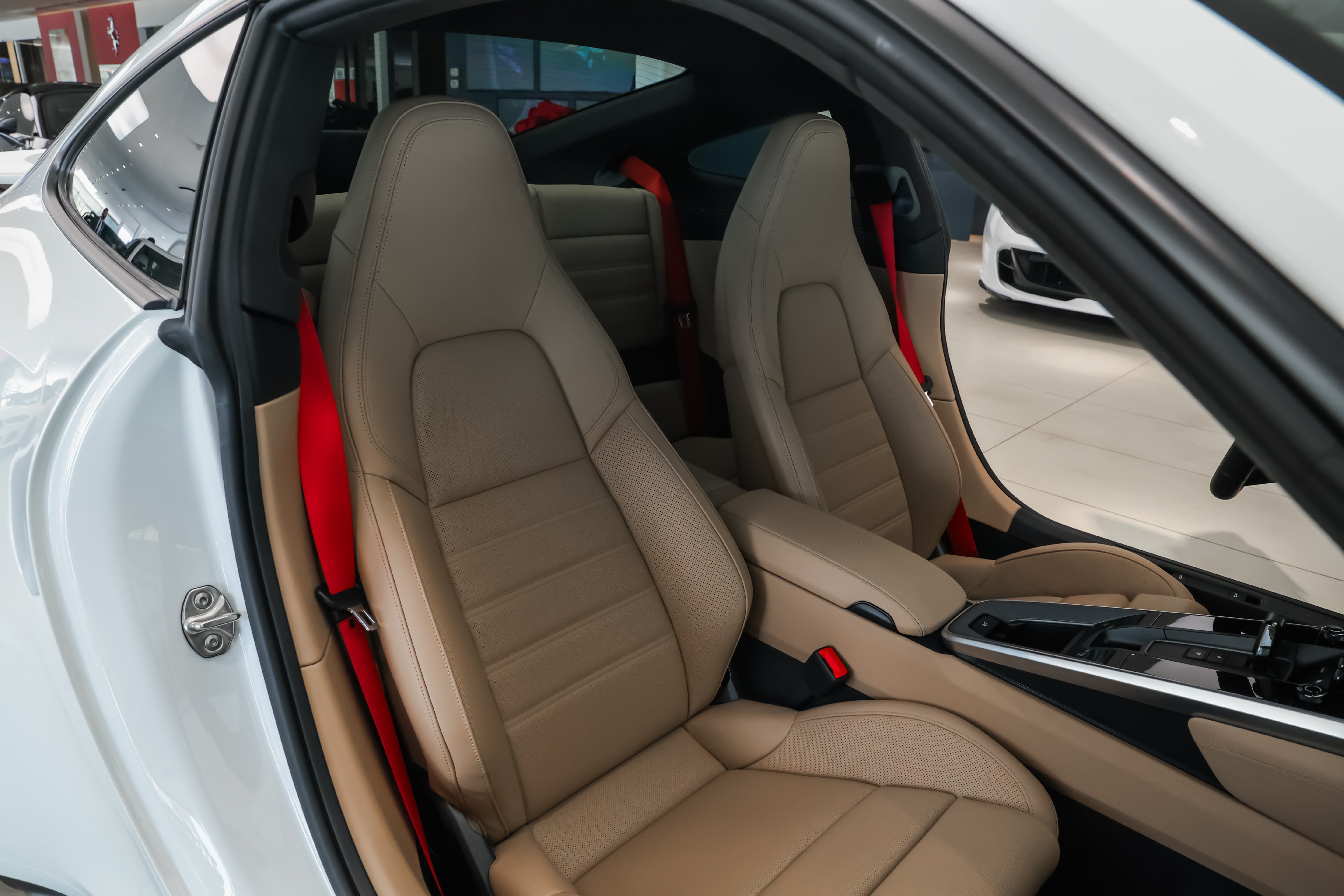 Used 2025 White Porsche Turbo image 11