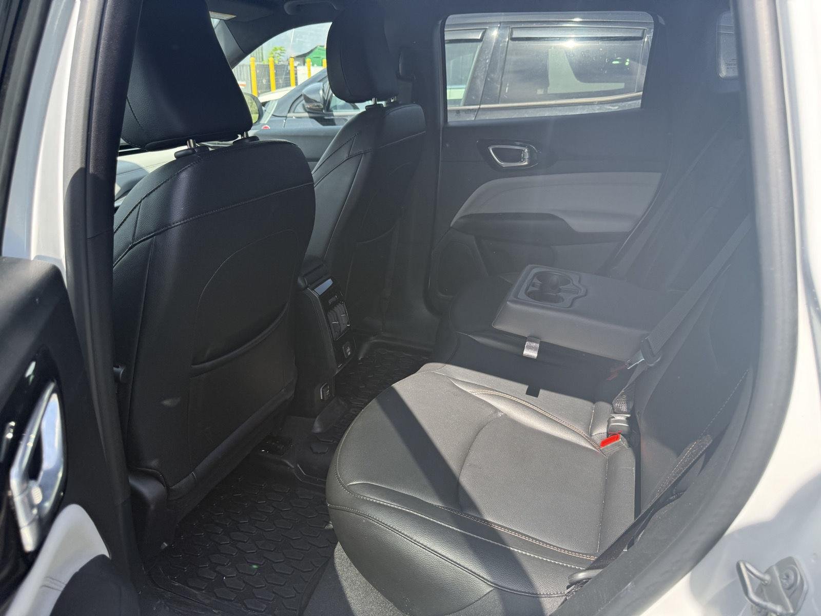 Used 2024 Bright White Clearcoat Jeep Limited image 4