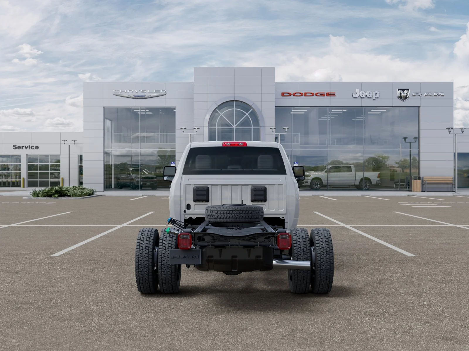 New 2026 Bright White Clearcoat RAM Tradesman image 41