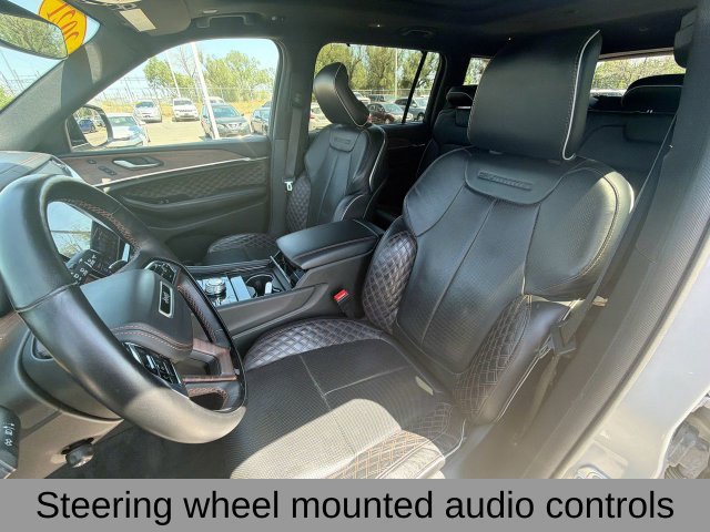 Used 2021 Silver Jeep Summit image 19