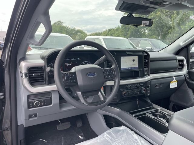 New 2026 Carbonized Gray Metallic Ford F-350® XLT image 7