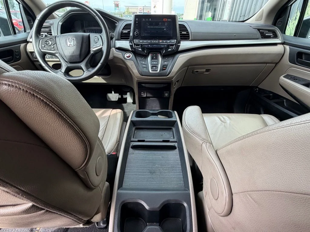 Used 2021 White Honda EX-L image 8
