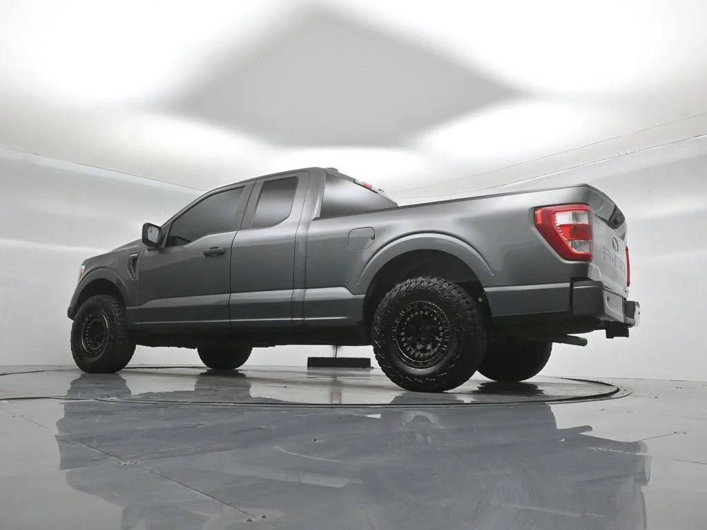 Used 2021 Gray Ford XL image 44