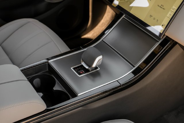New 2026 Santorini Black Land Rover S image 31