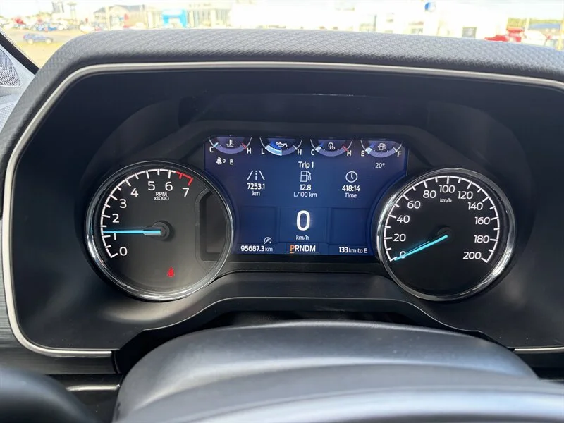 Used 2021 White Ford XL image 13