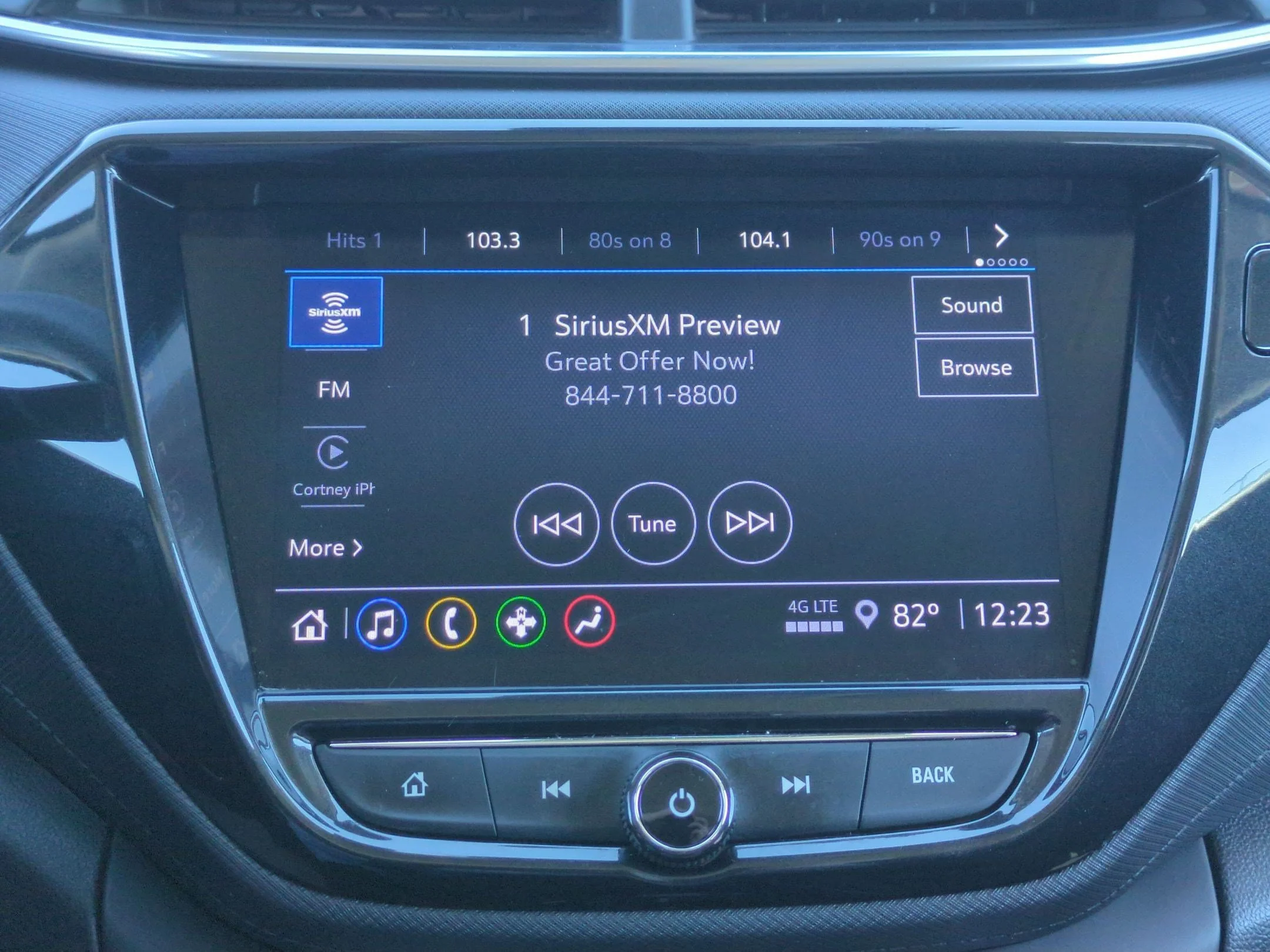 Used 2022 Summit White Chevrolet LT image 19