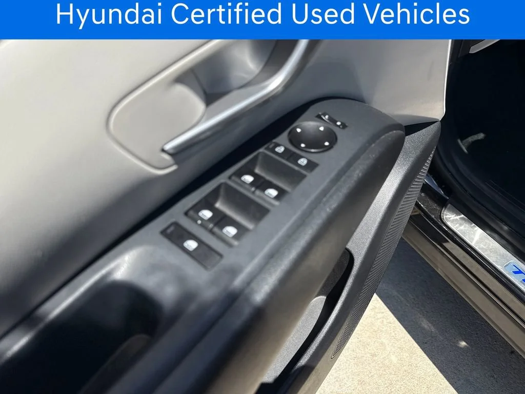 Certified Pre-Owned 2025 Hyundai Tucson SE