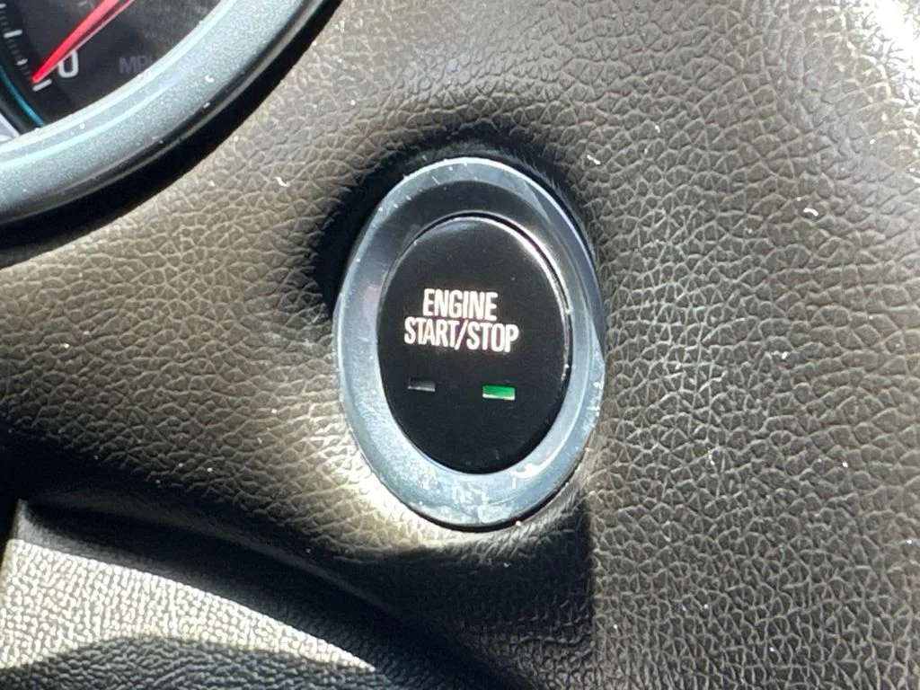 Used 2018 Gray Chevrolet Premier image 31